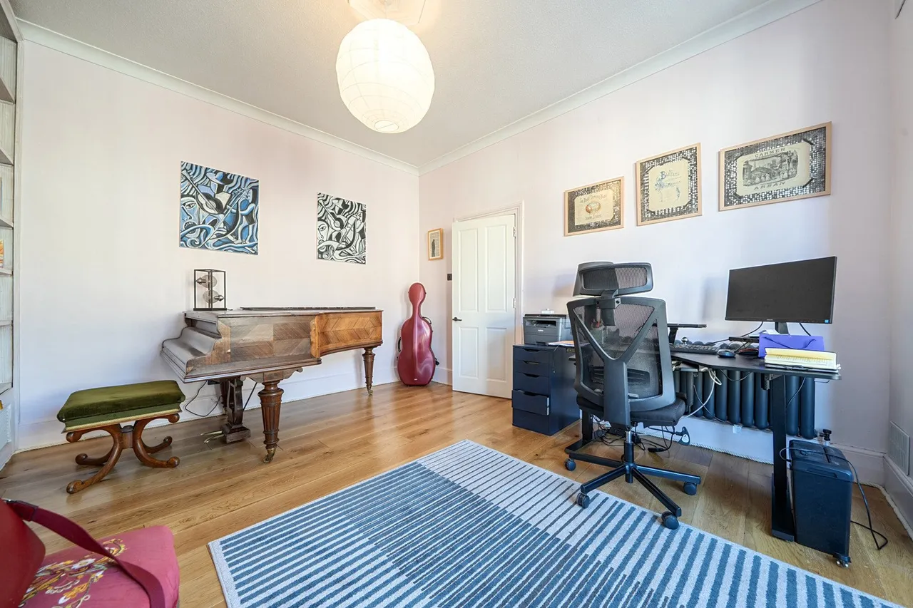 Elmdene Road, SE18, photo 3