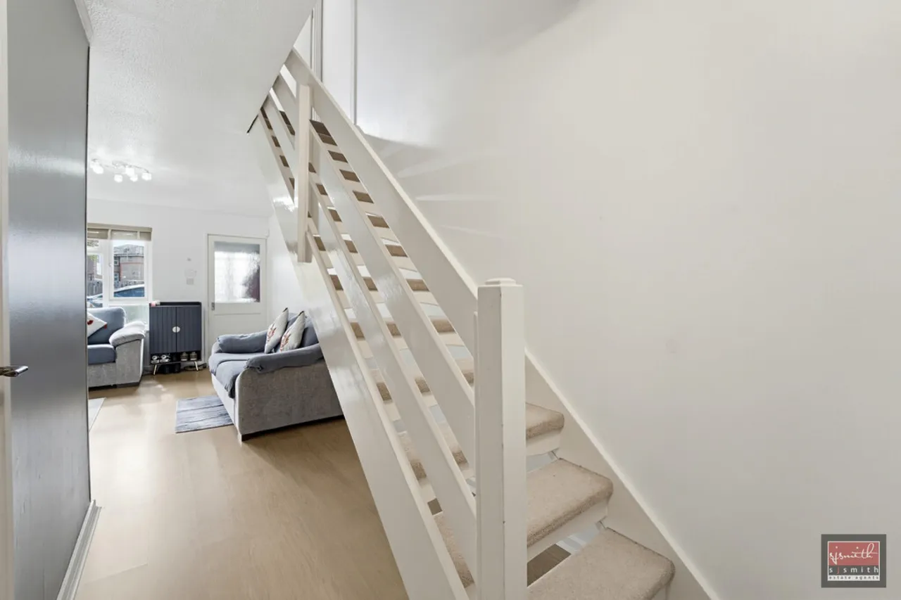 Douglas Road, Stanwell, TW19, photo 8