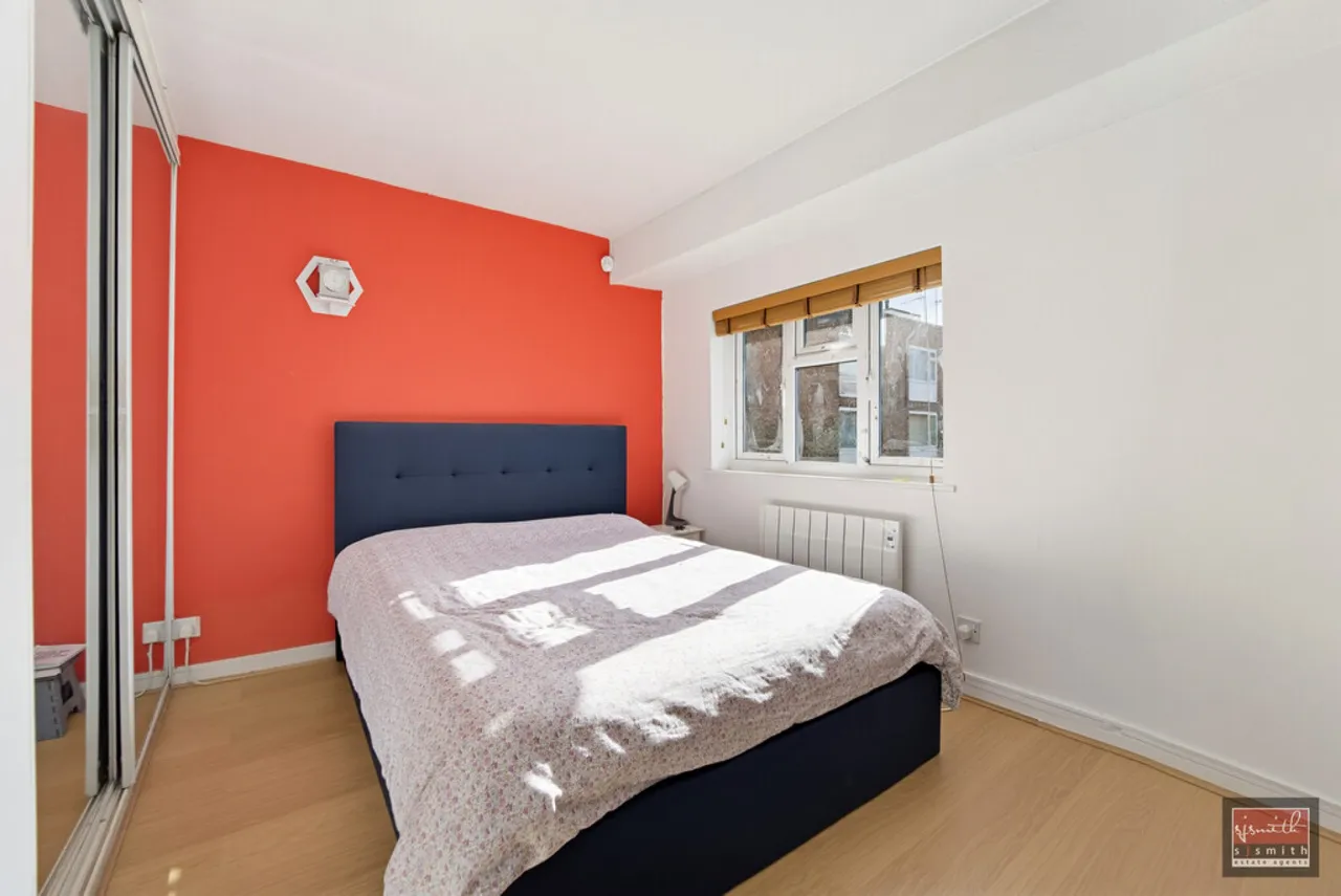 Douglas Road, Stanwell, TW19, photo 9