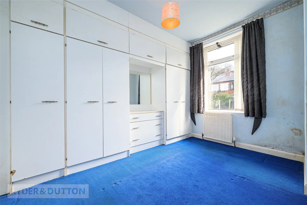 Cross Lane, Primrose Hill, HD4, photo 10