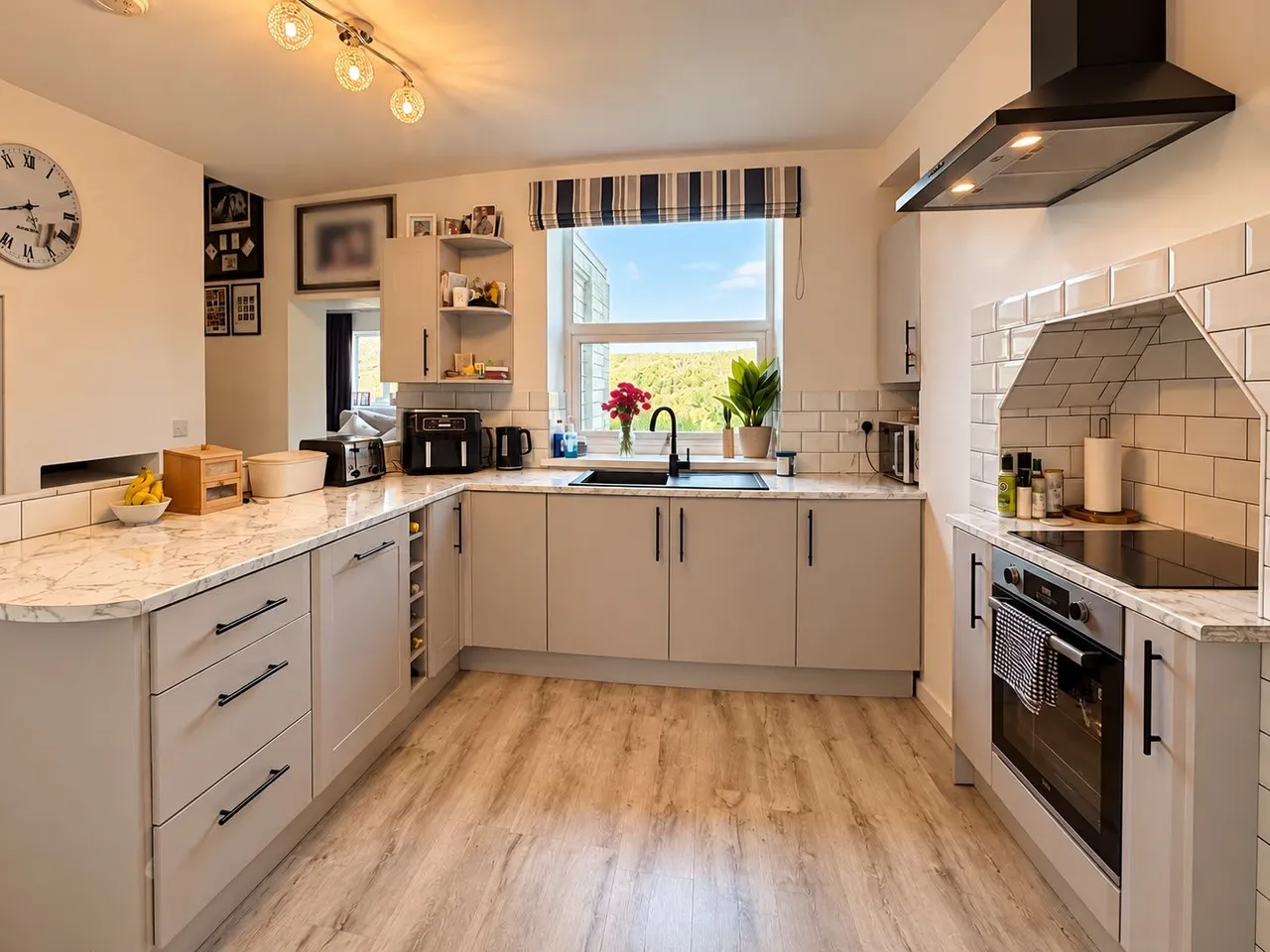 Clydach Road, Craig-Cefn-Parc, SA6, photo 2