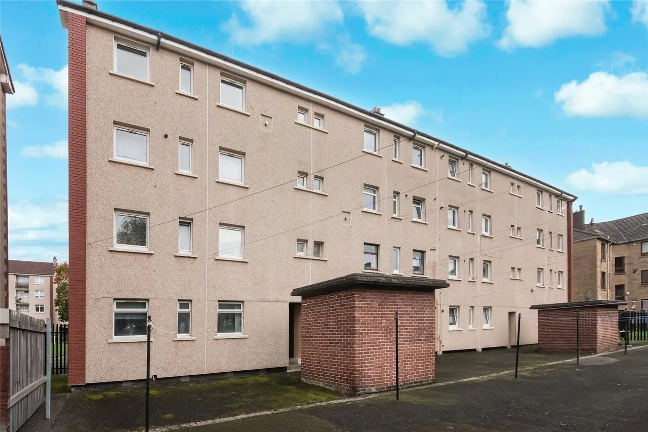 Armadale Path, Dennistoun, G31, photo 17