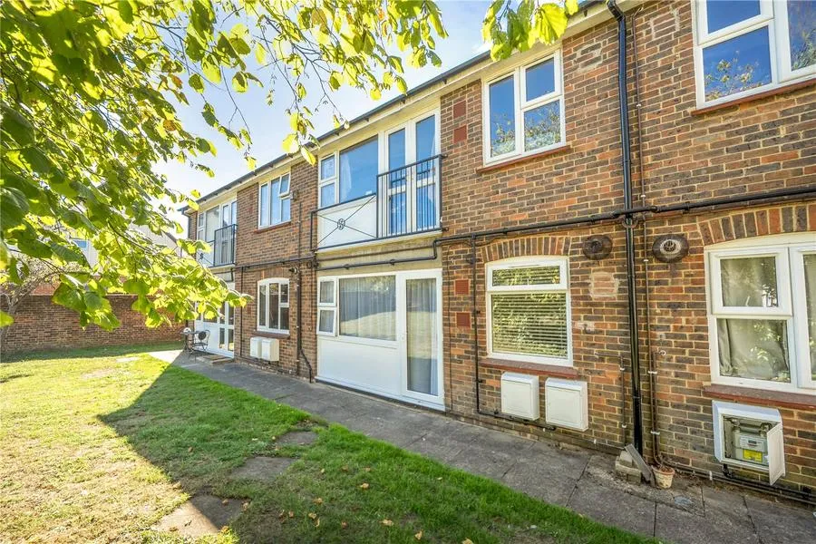 Yew Tree Close, Beaconsfield, HP9, photo 10