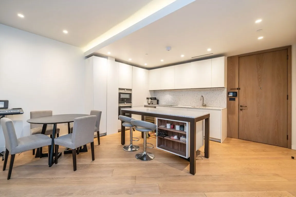 Wood Crescent, W12, photo 5