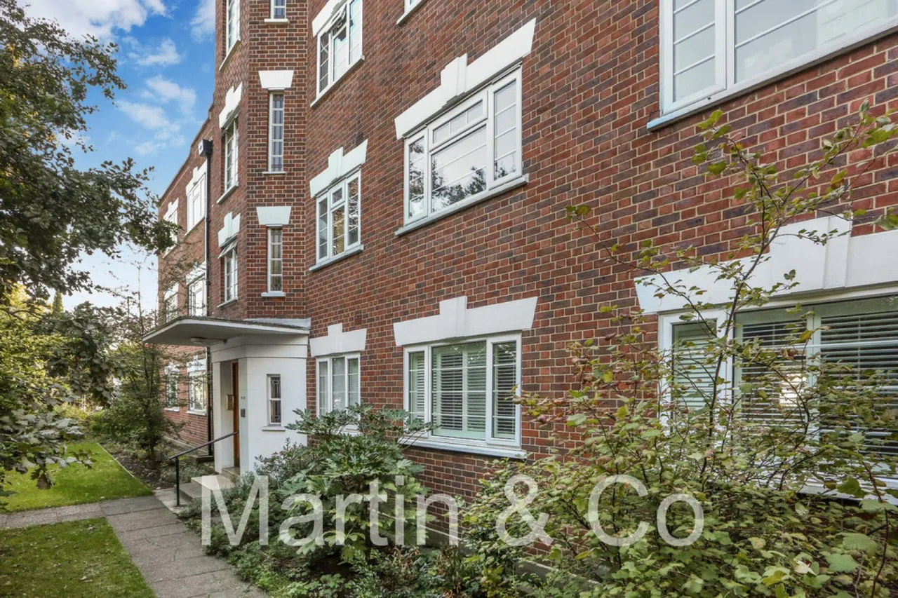 Bushey Road, Raynes Park, SW20, photo 8