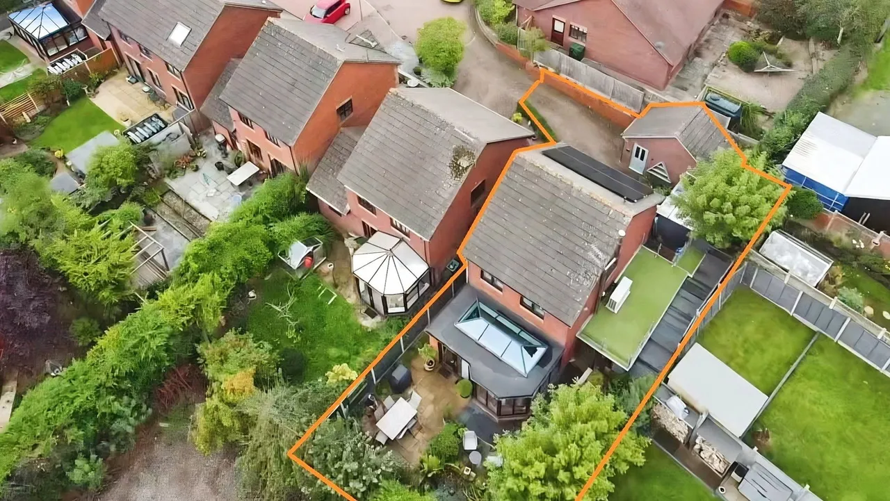 Heath Close, Cleobury Mortimer, DY14, photo 2