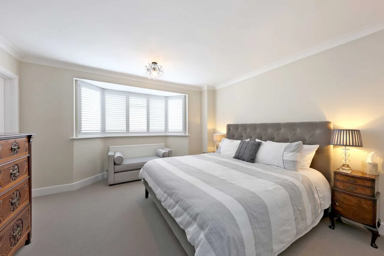 Grove Road, Craigleith, HP9, photo 7
