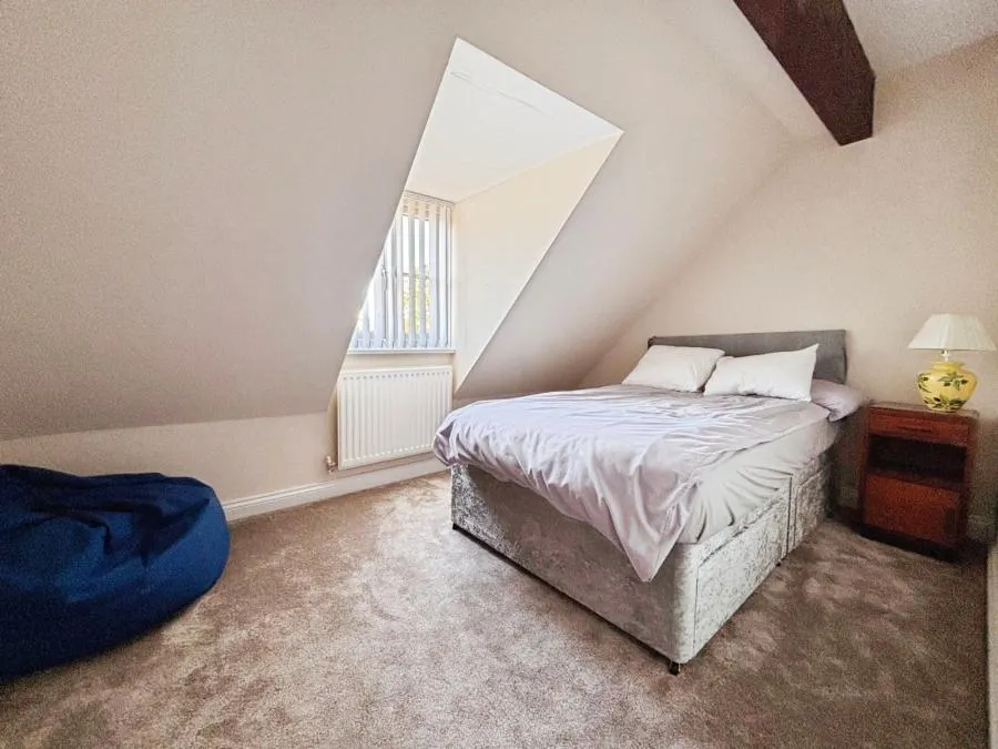Redshank Way, Newport, PO30, photo 7