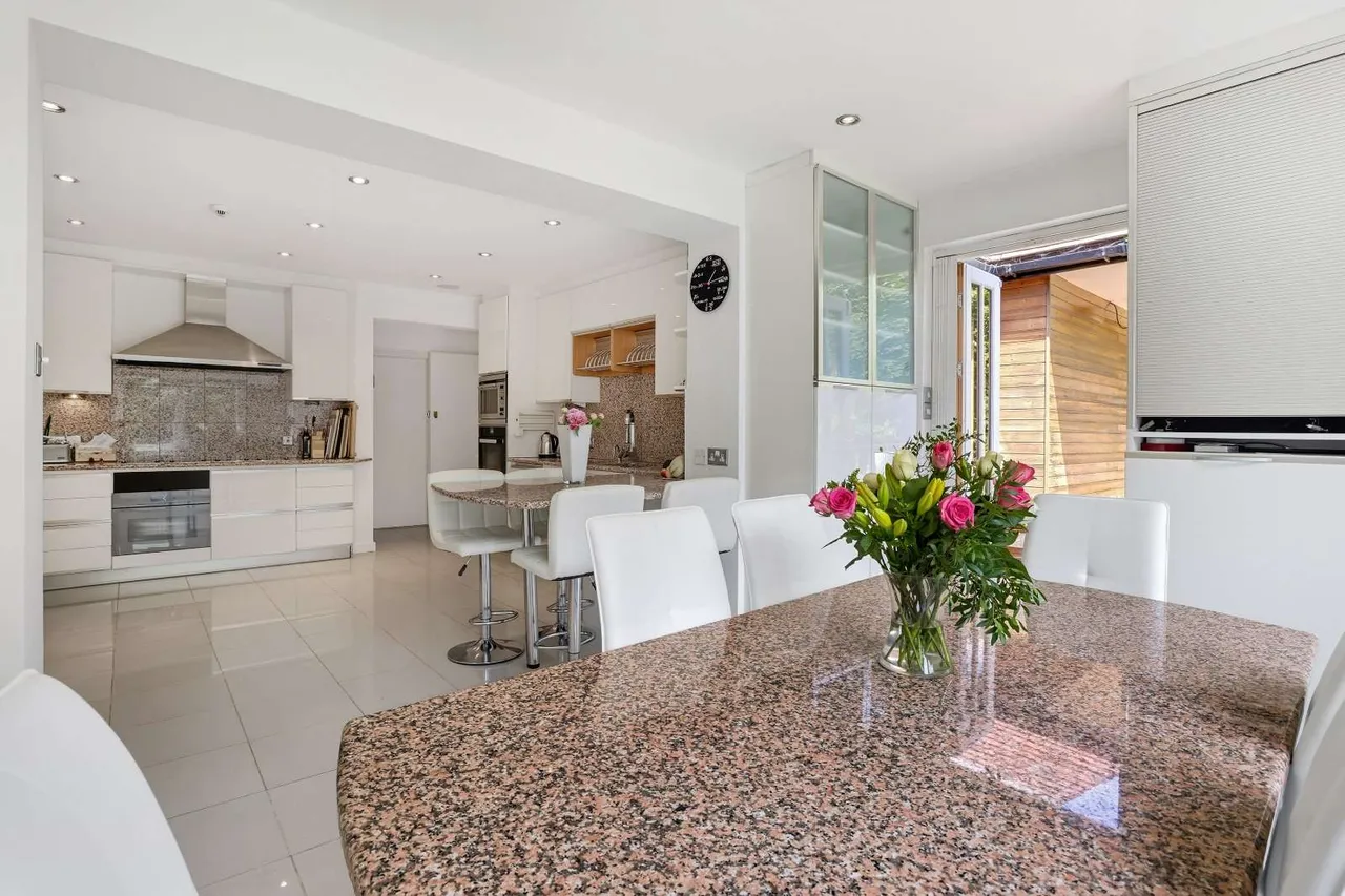Frognal Way, Hampstead, London, NW3 6XE, photo 9
