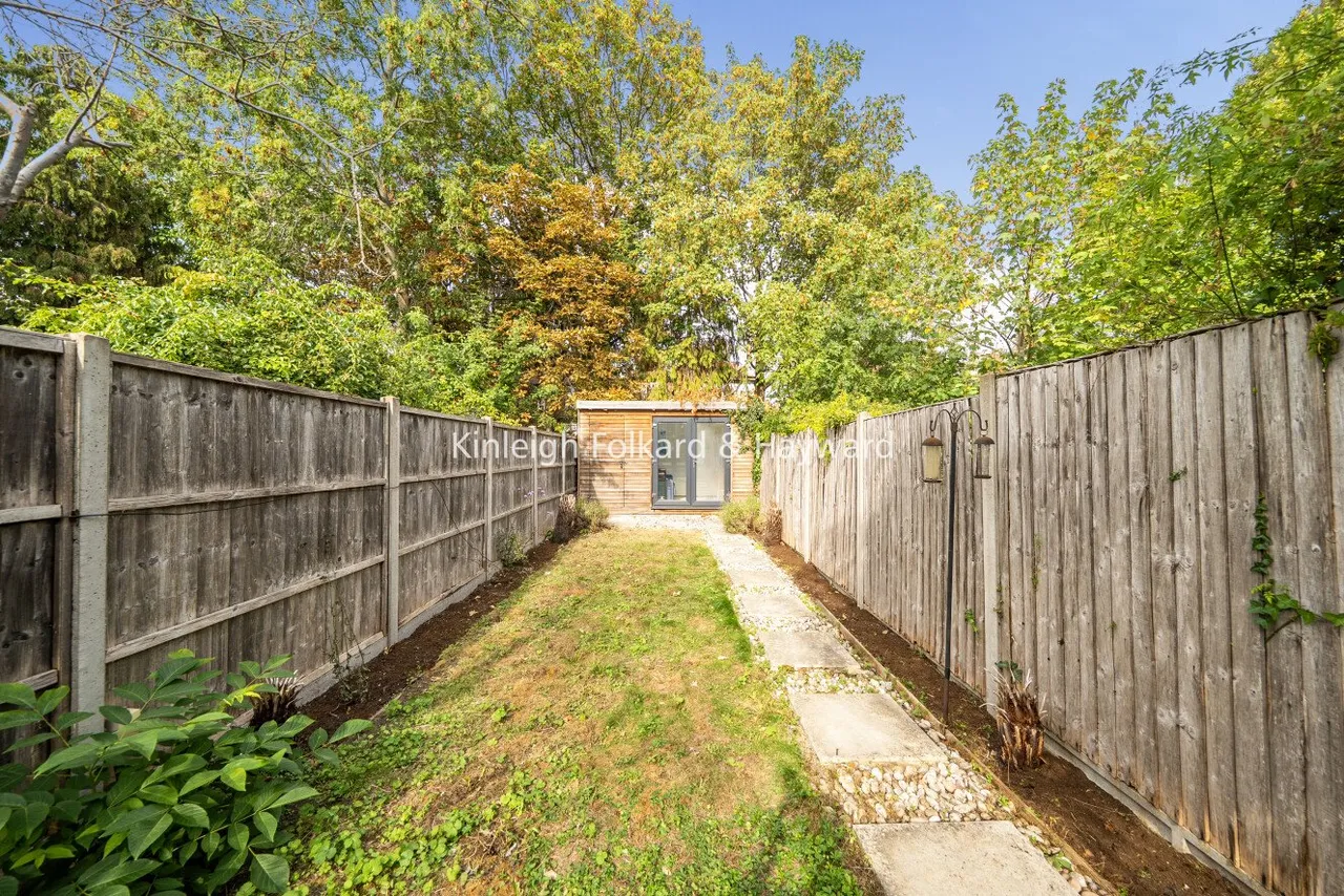 Avondale Avenue, North Finchley, N12, photo 5