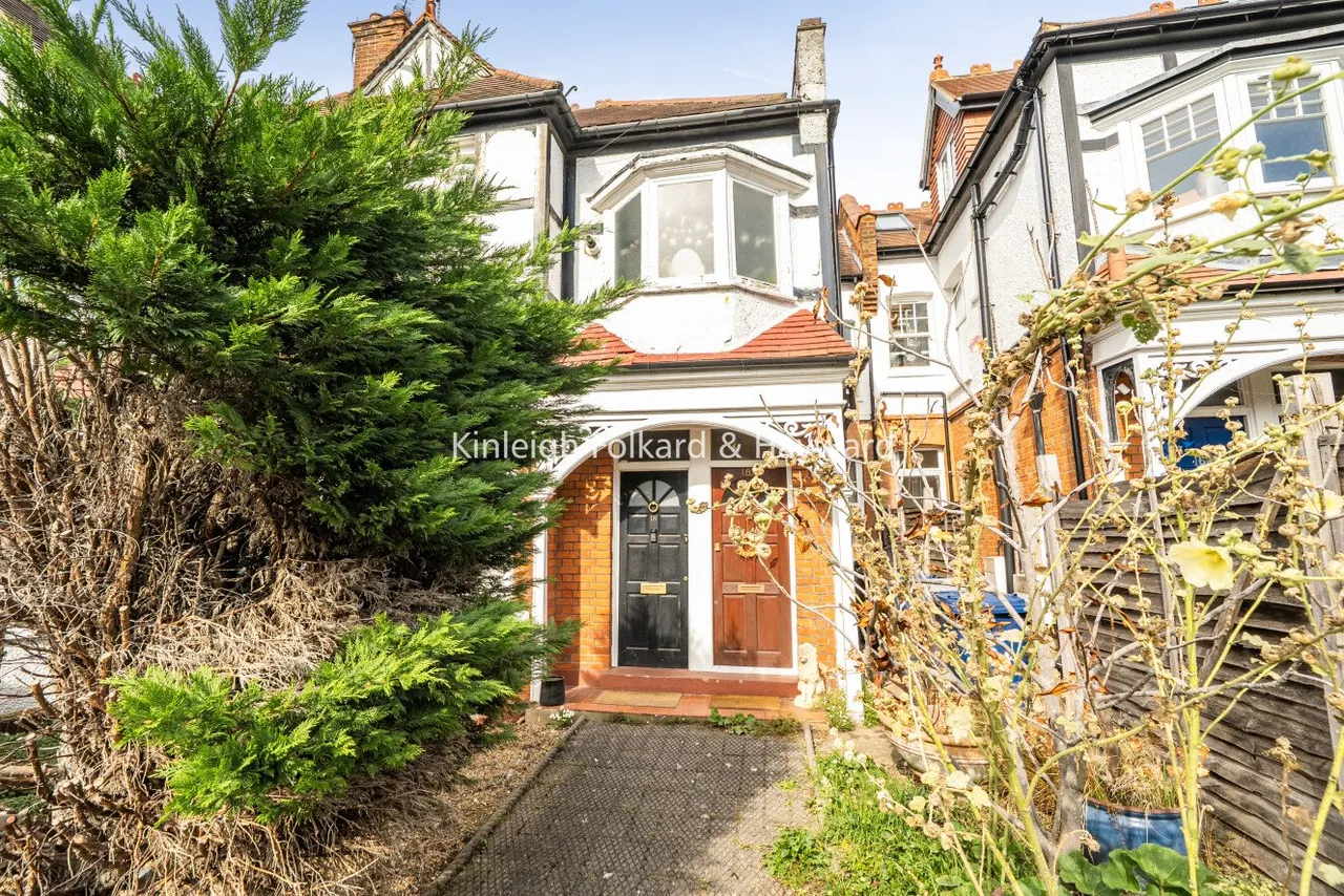 Avondale Avenue, North Finchley, N12, photo 15