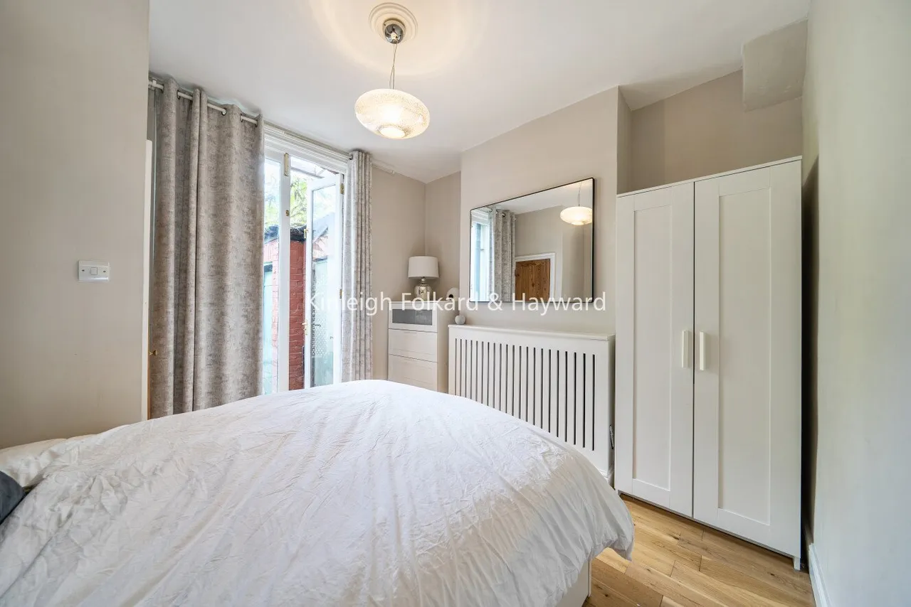 Avondale Avenue, North Finchley, N12, photo 6