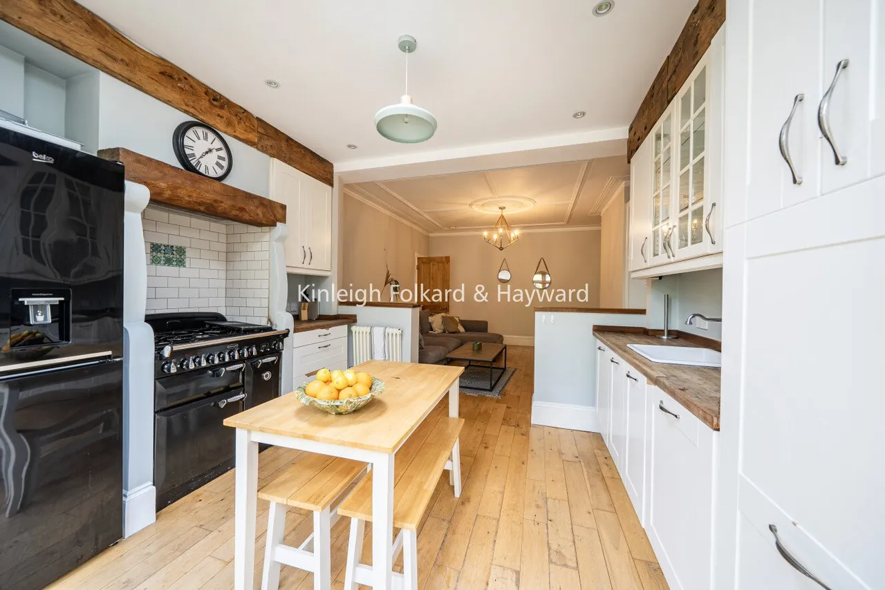 Avondale Avenue, North Finchley, N12, photo 9
