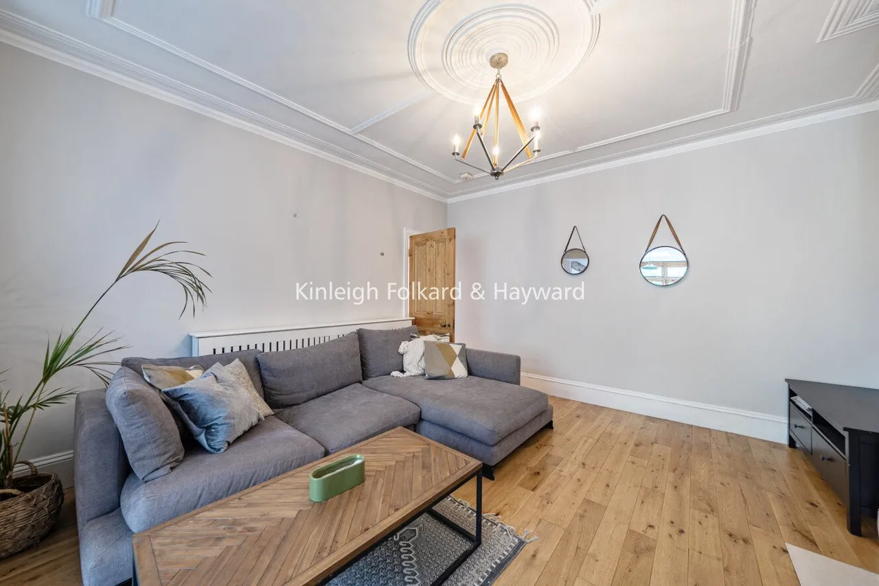 Avondale Avenue, North Finchley, N12, photo 11