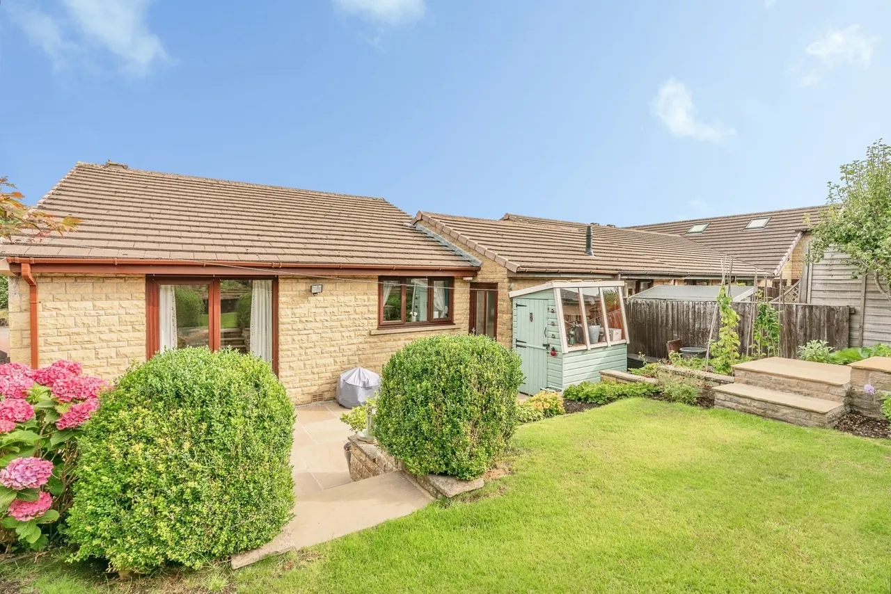 Stainton Drive, Burnley, BB12, photo 18