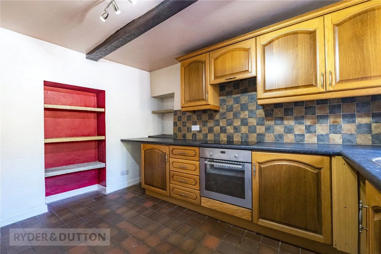 Birkby Lodge Road, Huddersfield, HD2, photo 7