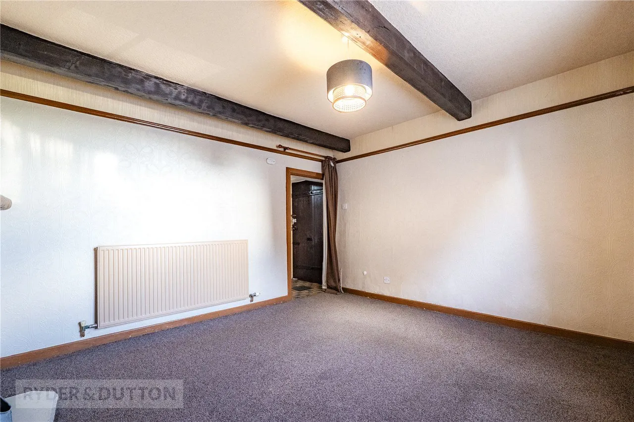 Birkby Lodge Road, Huddersfield, HD2, photo 5