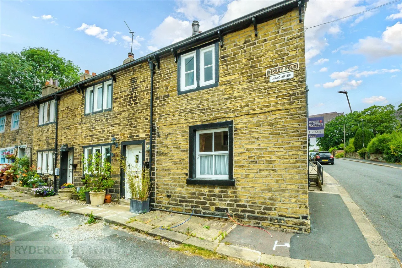 Birkby Lodge Road, Huddersfield, HD2, photo 15