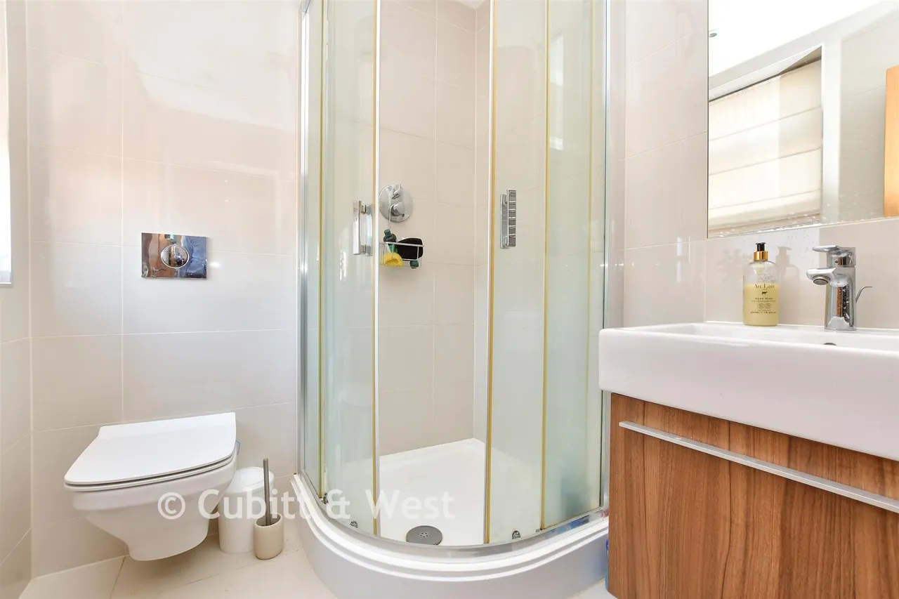 Bell Street, Reigate, RH2, photo 11