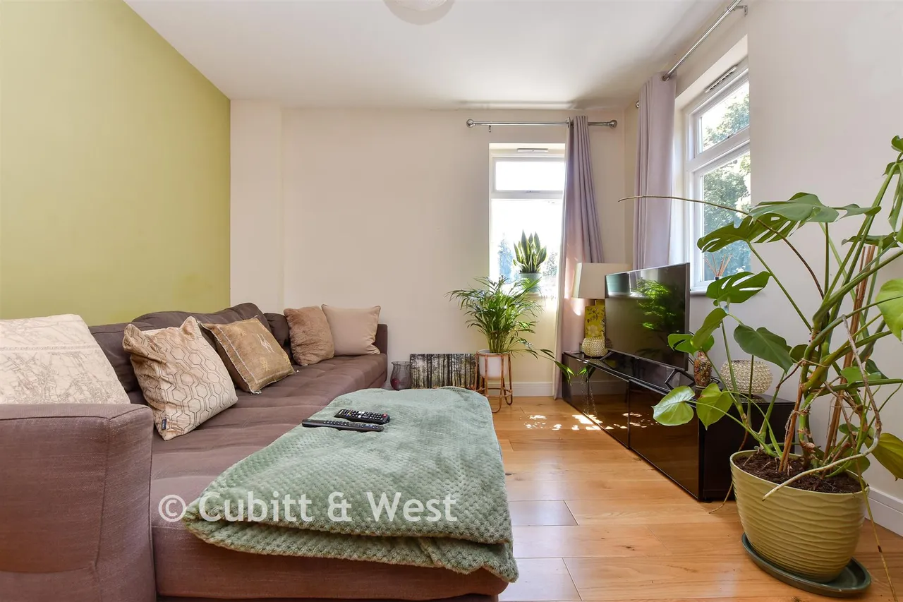 Bell Street, Reigate, RH2, photo 5