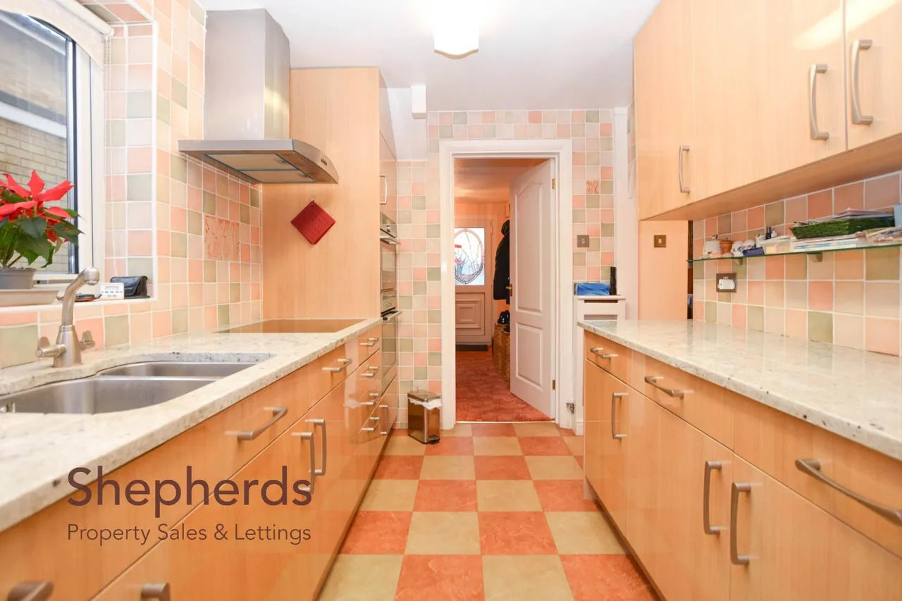 Perrysfield Road, Cheshunt, EN8, photo 6