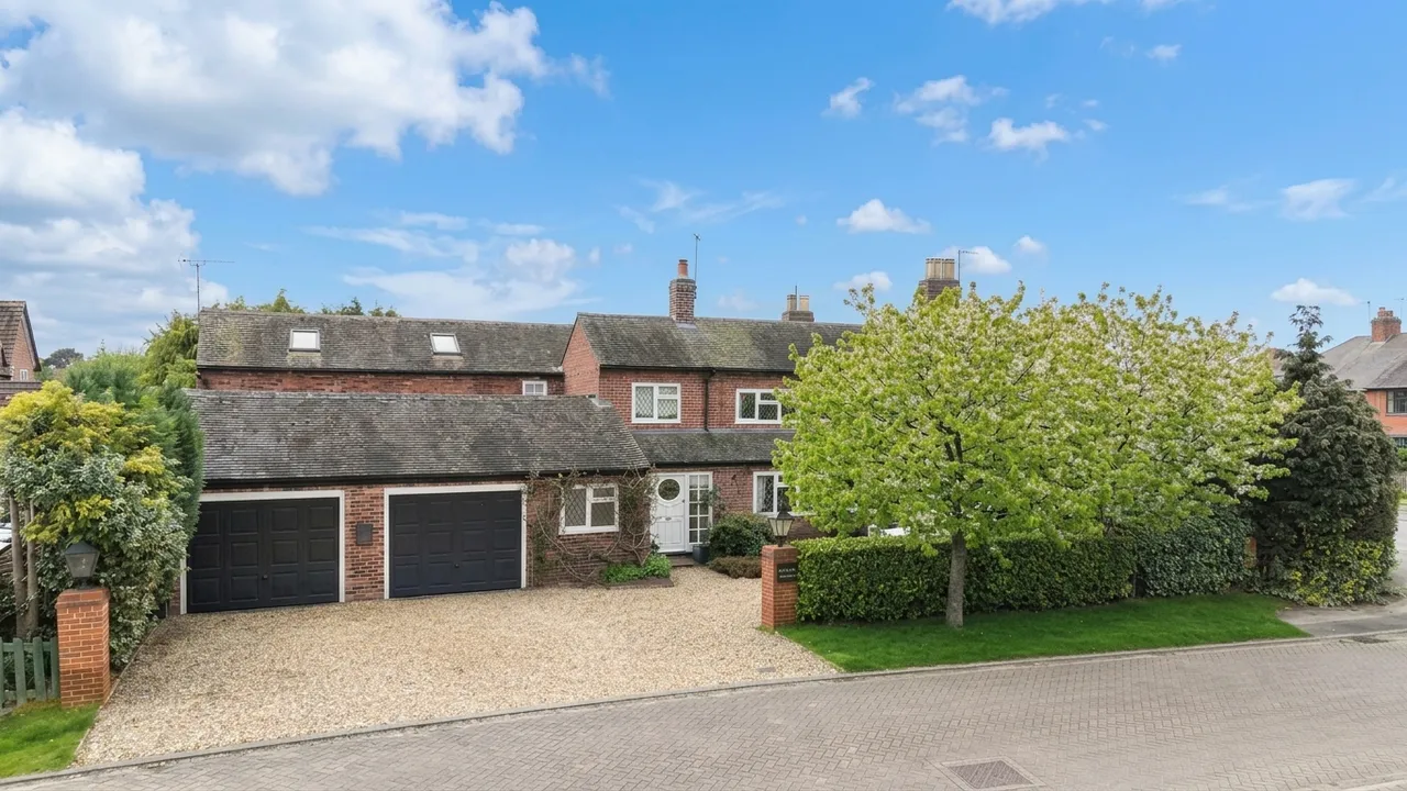 Huntersfield, Shavington, CW2, photo 2
