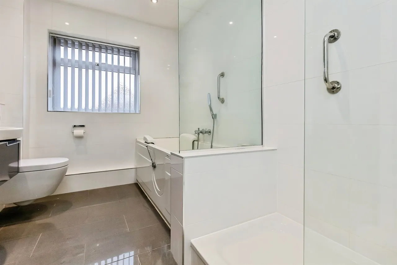 Windermere Way, Peterborough, PE4, photo 4