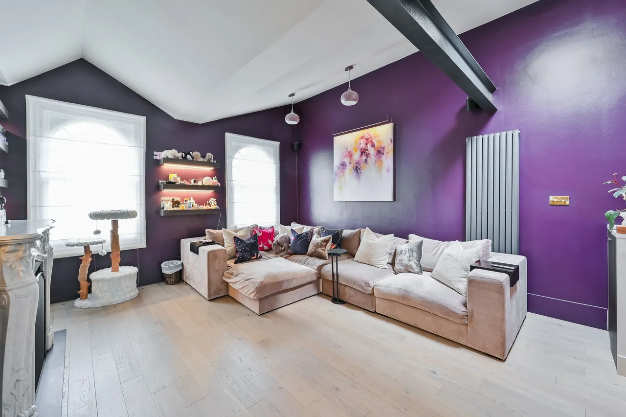 2 Modbury Gardens, London, photo 9