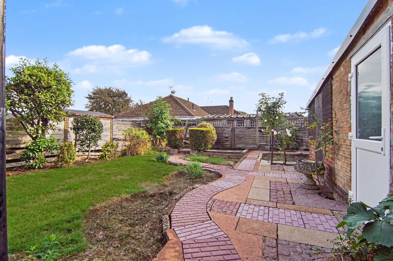 Kingsley Crescent, Bulkington, CV12, photo 20