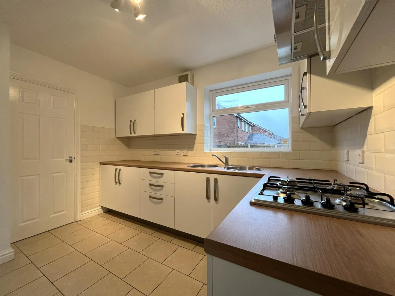 Platt Lane, Wigan, WN1, photo 4