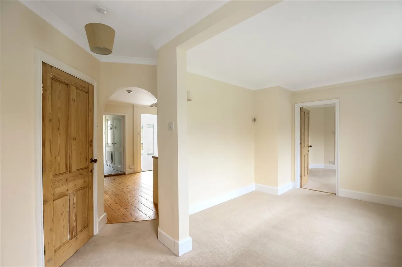 Chilhampton, Wilton, Salisbury, Wiltshire, SP2 0AE, photo 4