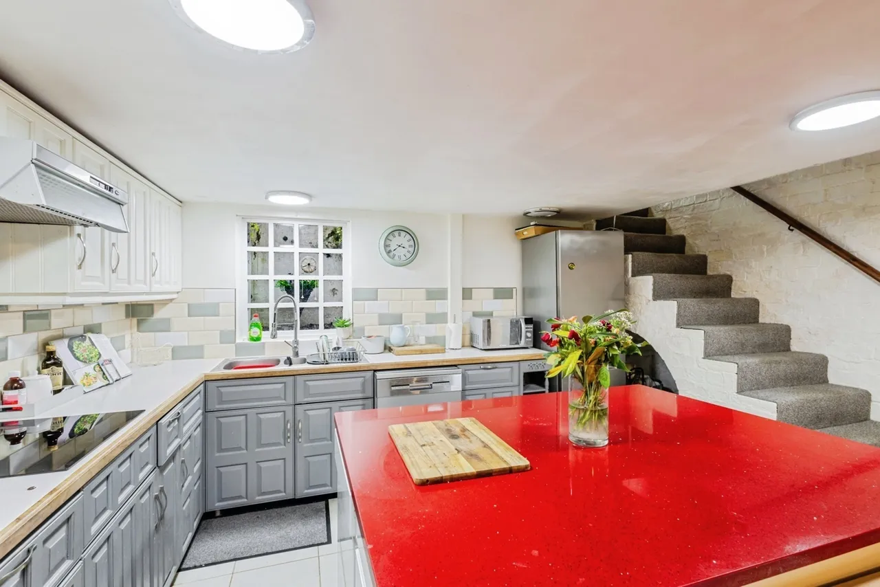 Leicester Terrace, Northampton, Northamptonshire, NN2, photo 9