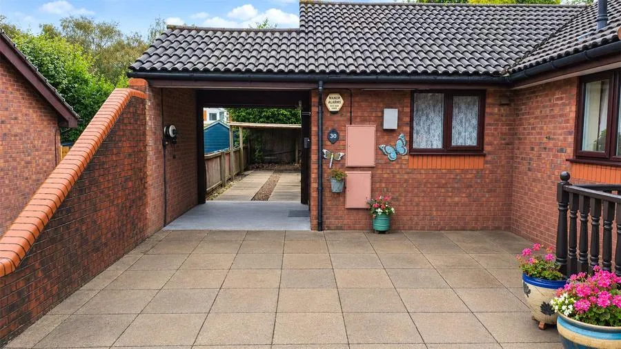 Elford Close, Birmingham, B14, photo 13