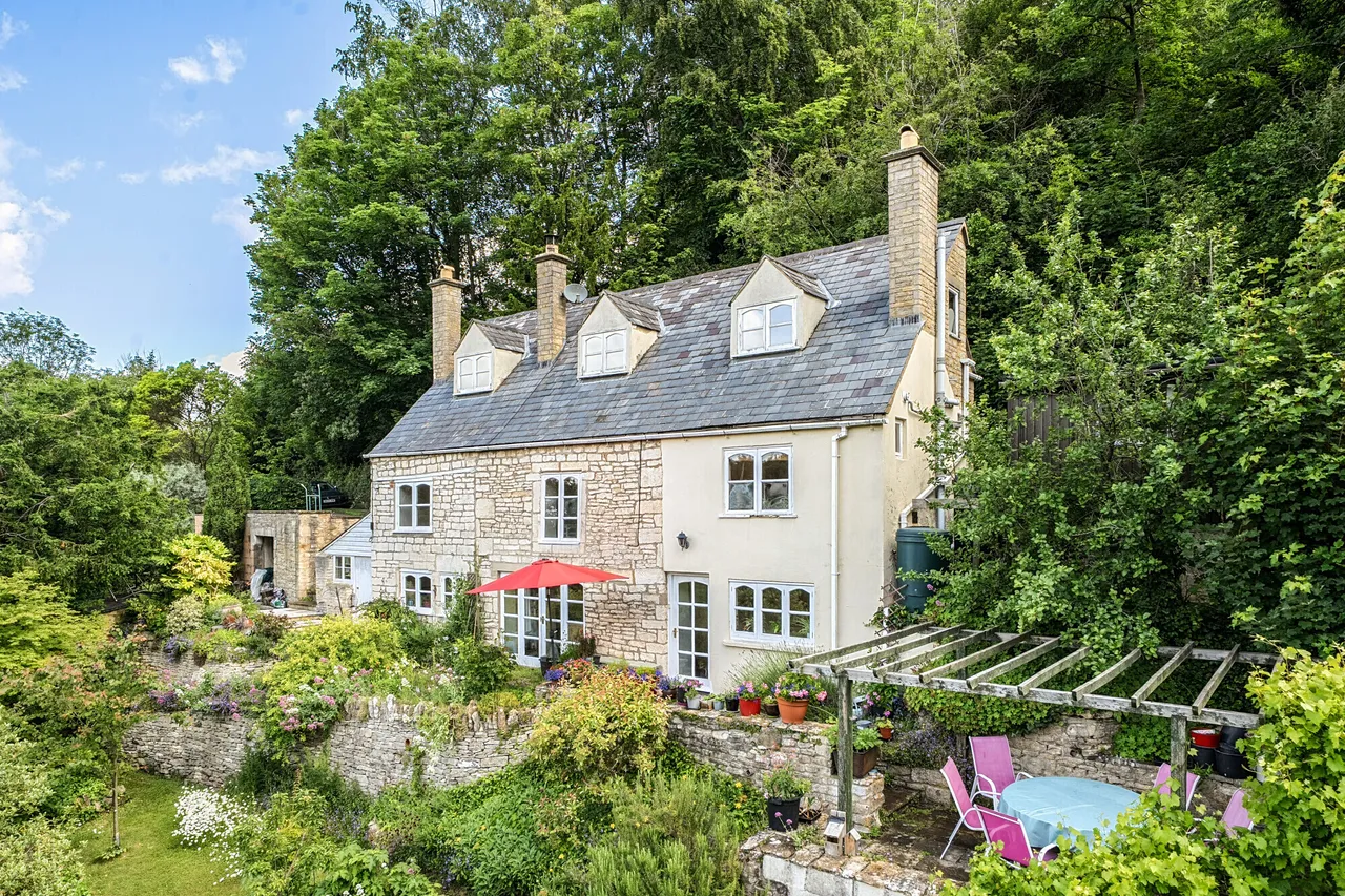 4 bed house for sale — Elcombe, Slad, Stroud, GL6