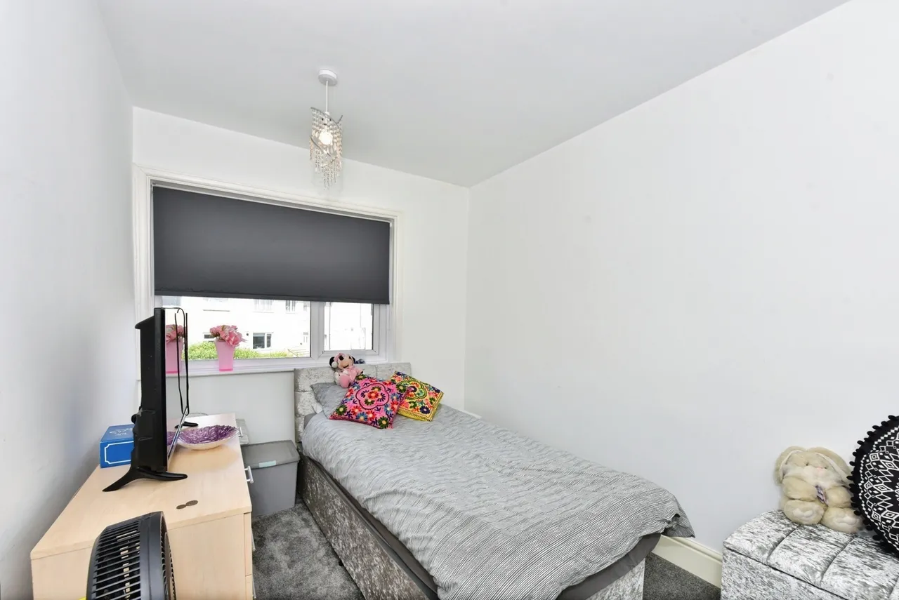 Retford Road, Sheffield, South Yorkshire, S13, photo 6