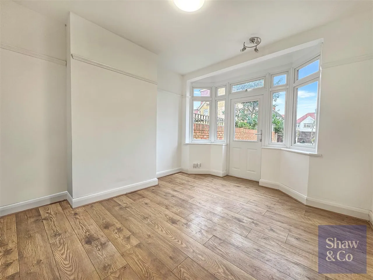 Priory Road, Hounslow, photo 3