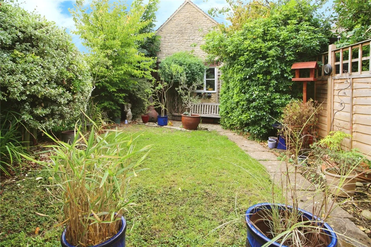 The Oaks, Kemble, GL7, photo 9