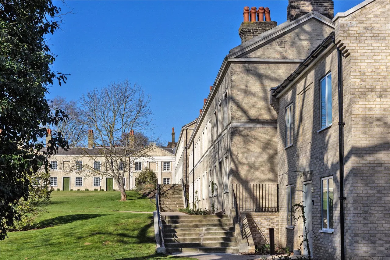 Brandram Road, London, SE13, photo 14