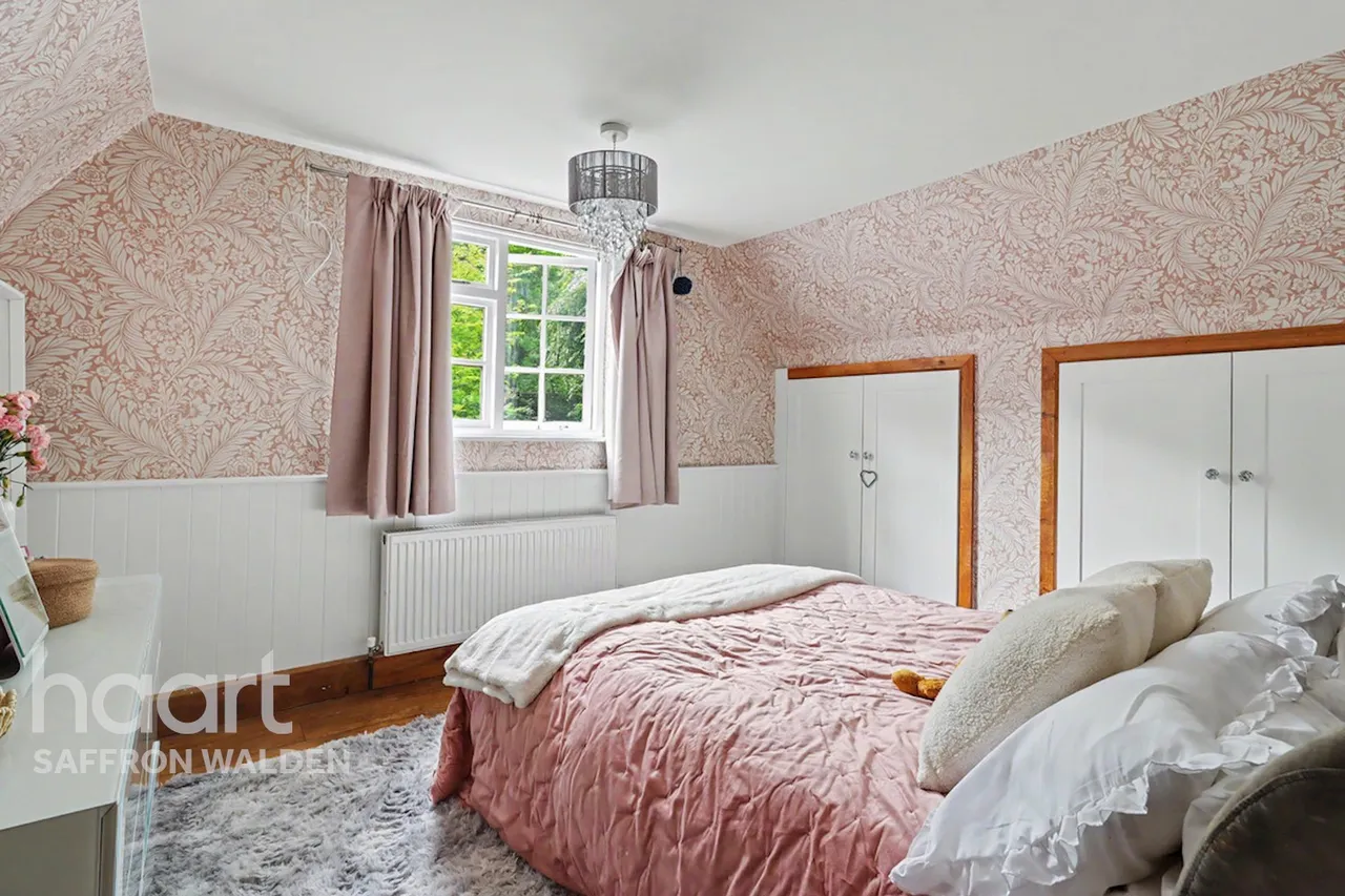 School Lane, Royston, SG8, photo 12