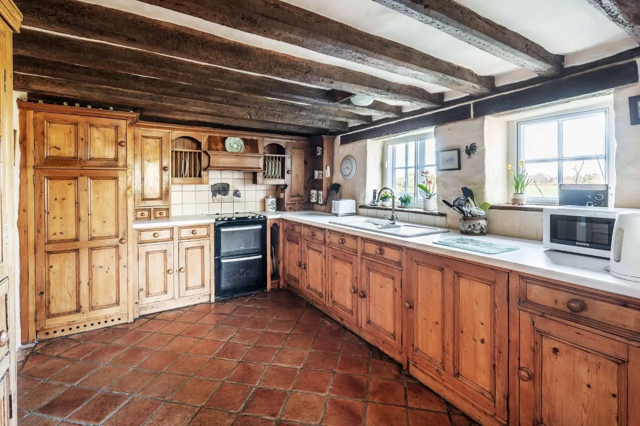 Rook Lane, Chaldon, Caterham, CR3 5BQ, photo 6