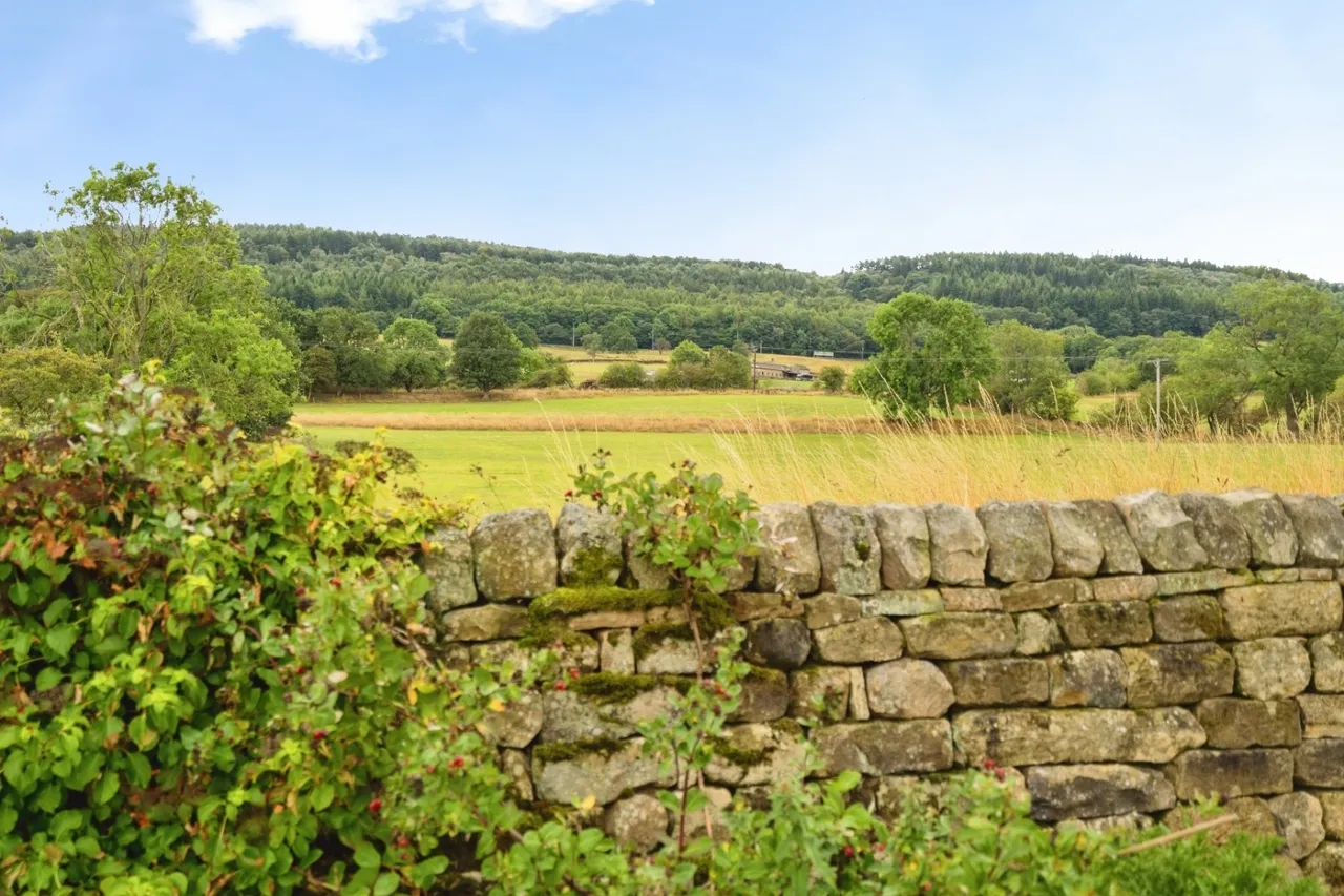 East Busk Lane, Otley, LS21, photo 34