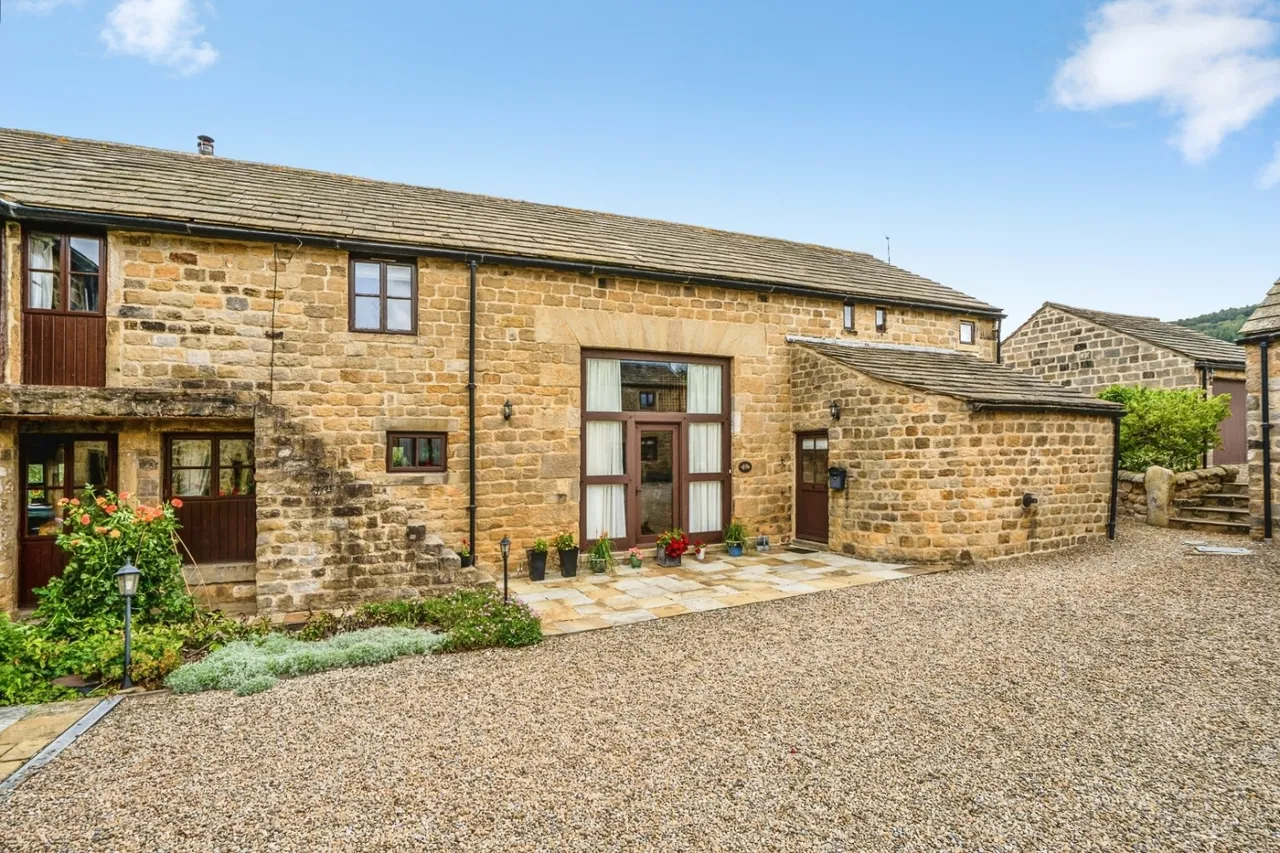East Busk Lane, Otley, LS21, photo 21