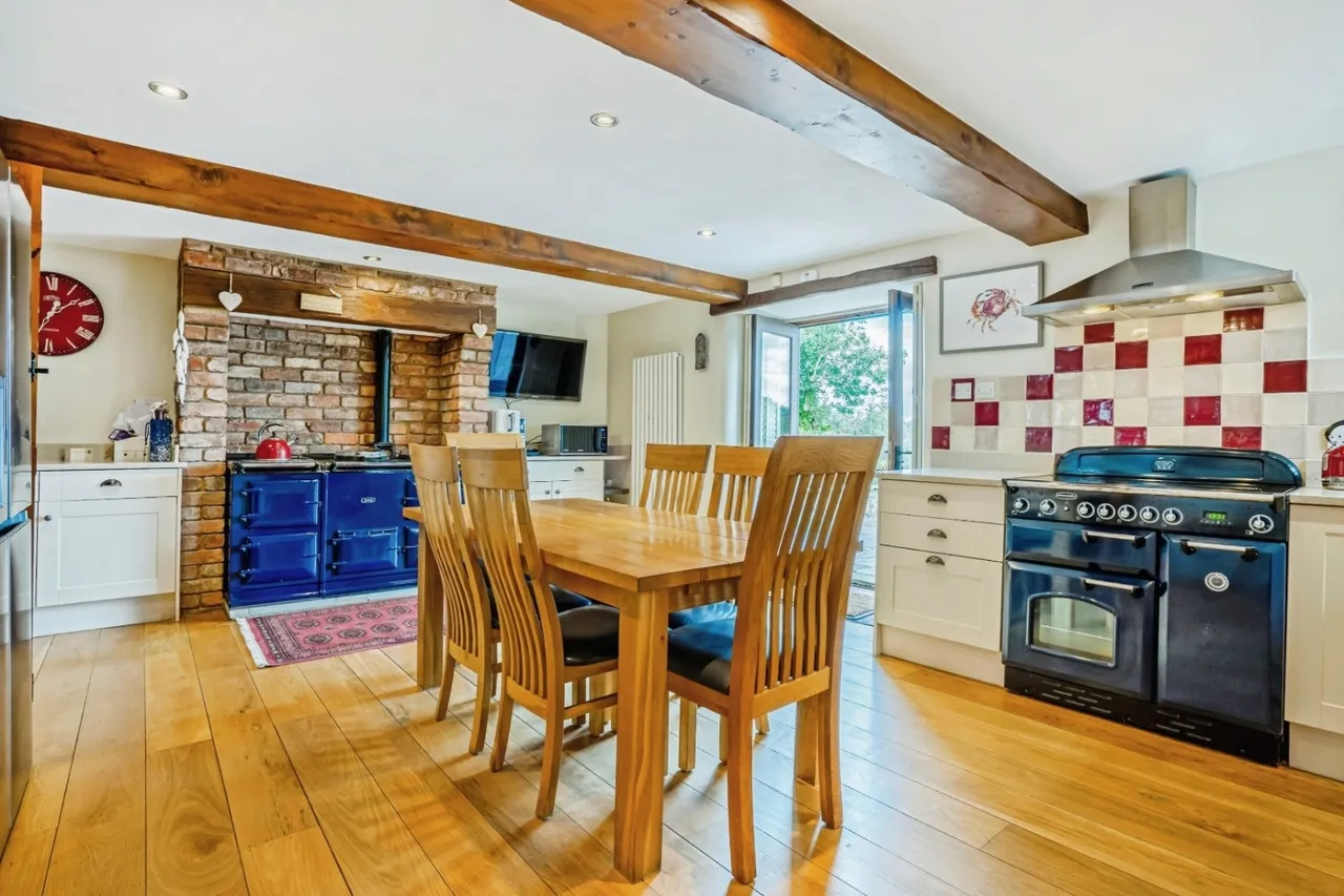 East Busk Lane, Otley, LS21, photo 9