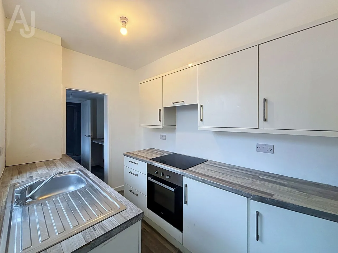Wharton Street, Retford, DN22, photo 4