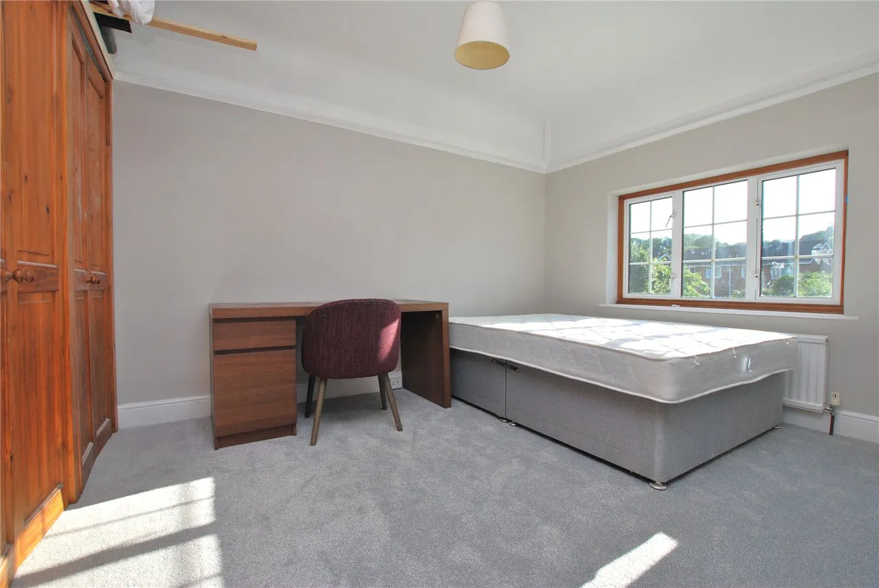 Beckingham Road, Guildford, GU2, photo 6