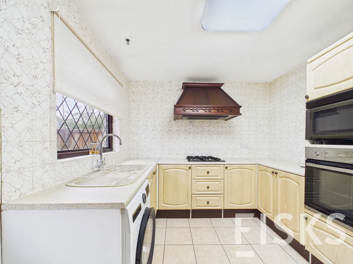 Steeple Heights, Benfleet, SS7, photo 3