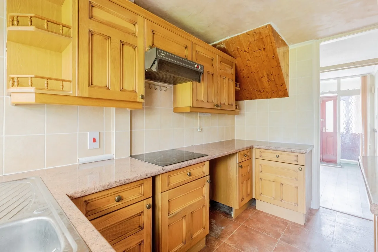 Beake Avenue, Holbrooks, Coventry, CV6, photo 6