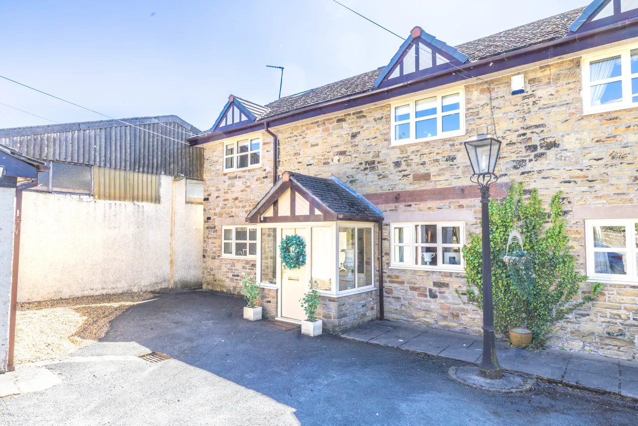 4 bed house for sale, Carr Mill Road, Billinge, WN5