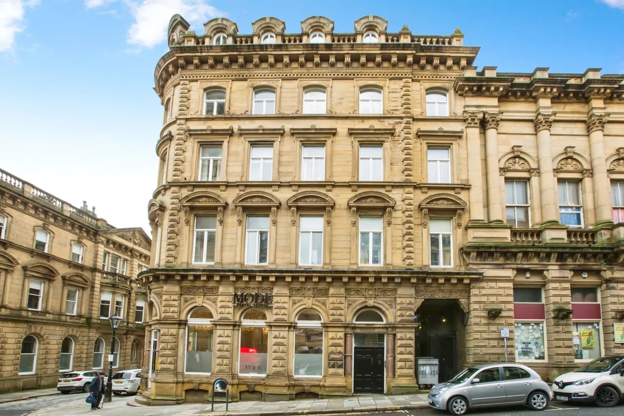 Crossley Street, Halifax, West Yorkshire, HX1, photo 5