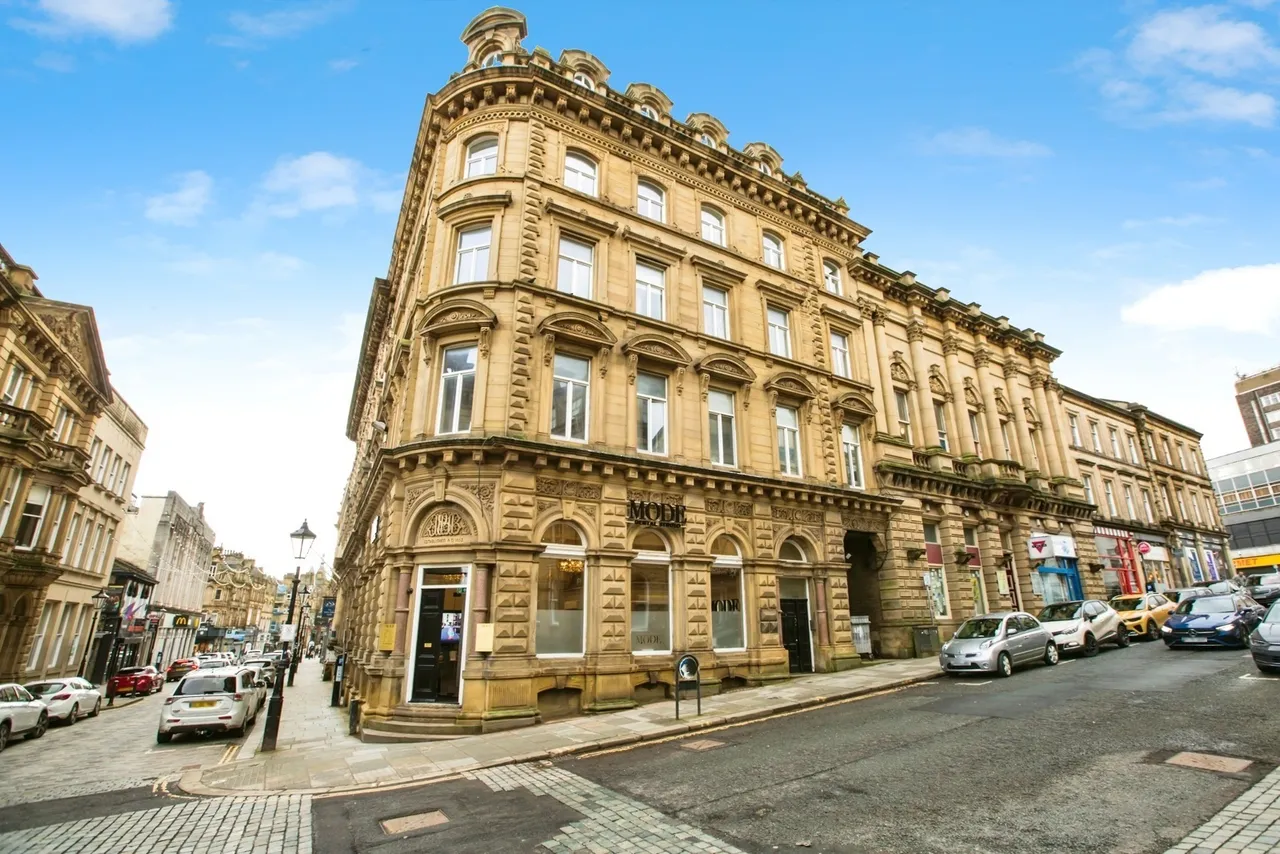 Crossley Street, Halifax, West Yorkshire, HX1, photo 11